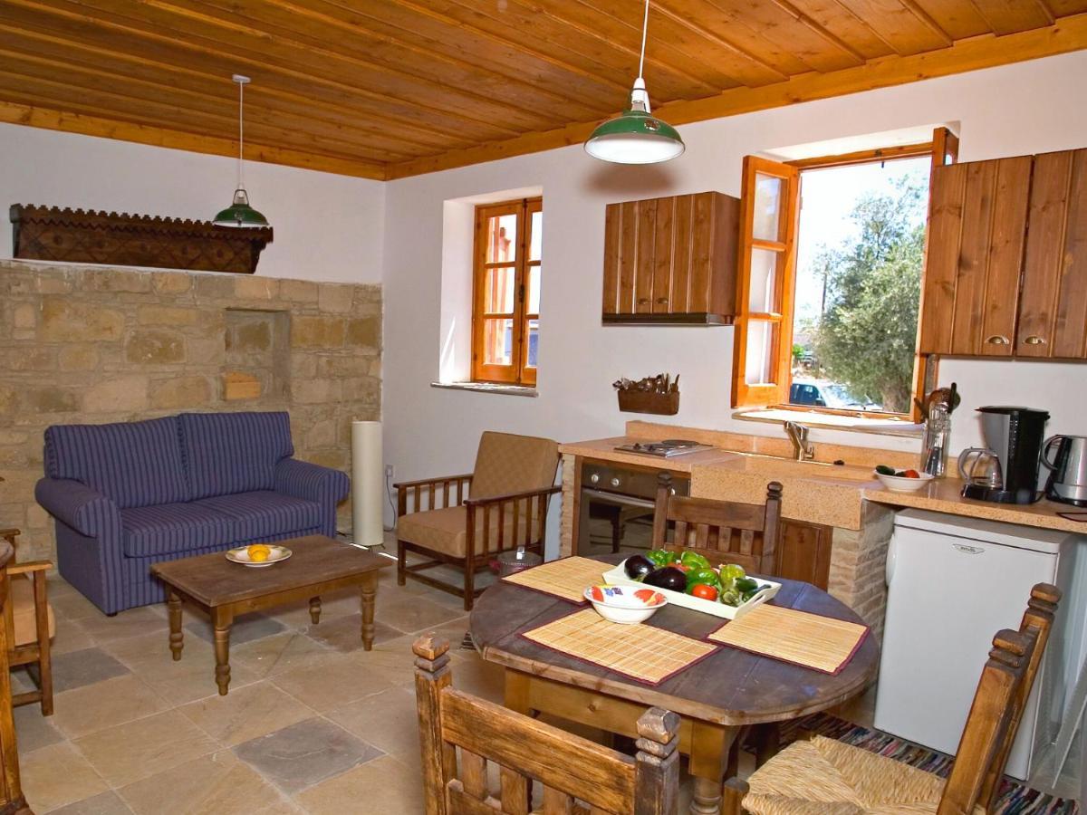 Eveleos Country House Tochni Exteriér fotografie
